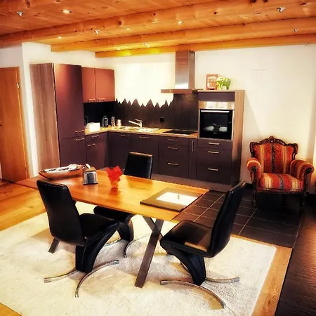 Haus Rhaetikon Mayer * دافوس